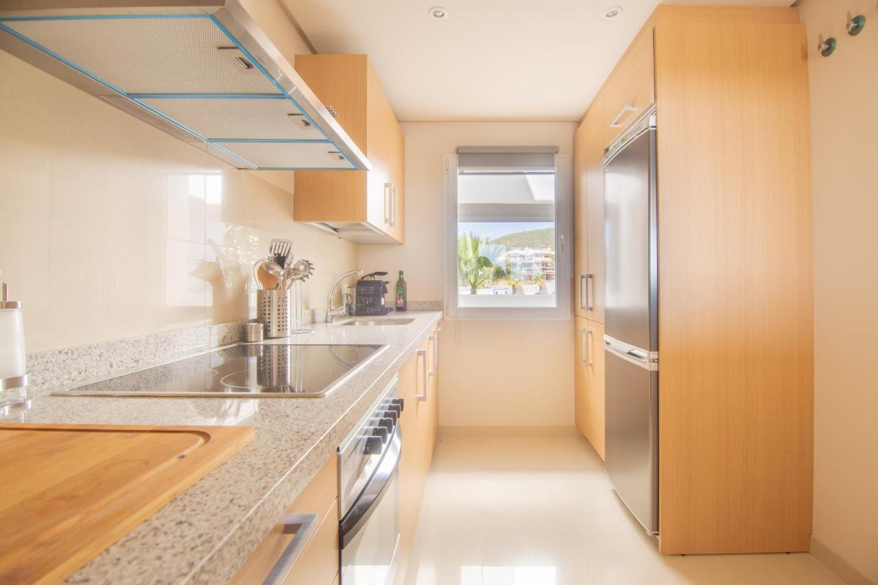 2237-Modern Apt With Private Beach Estepona Eksteriør billede